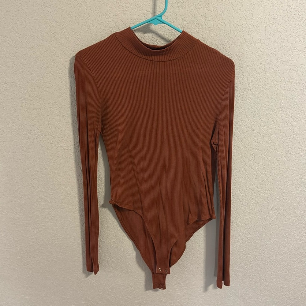 Brown/burnt orange bodysuit